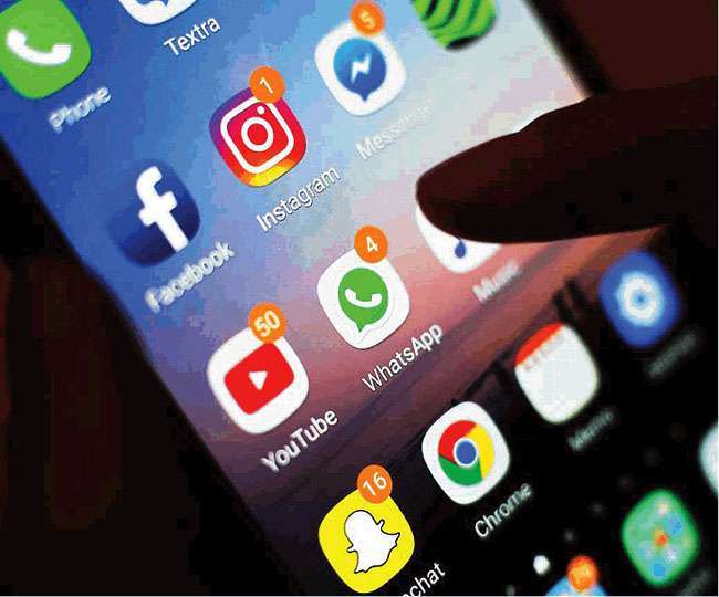 internet media full by misinformation google removed more than four lakh posts in october