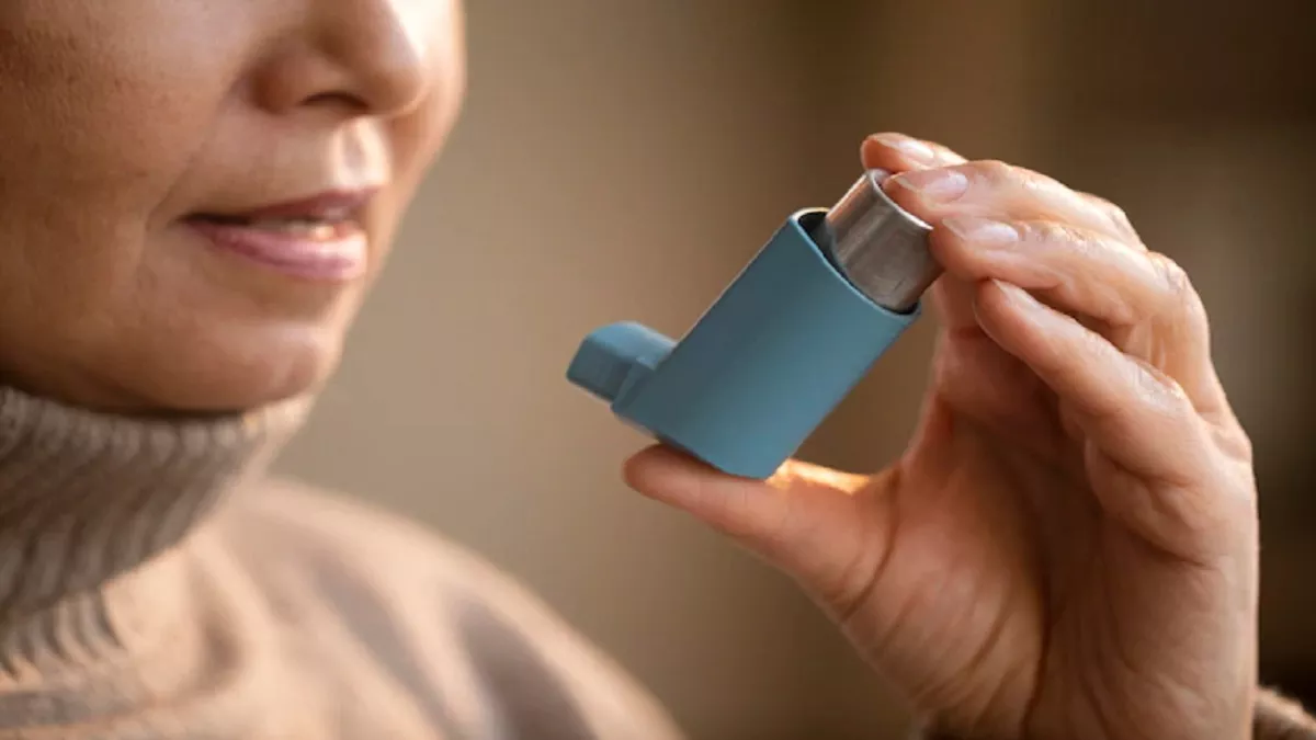 Asthma: सर्दियों में अस्थमा से तुरंत राहत पाने के लिए इन चीजों का रोजाना करें सेवन