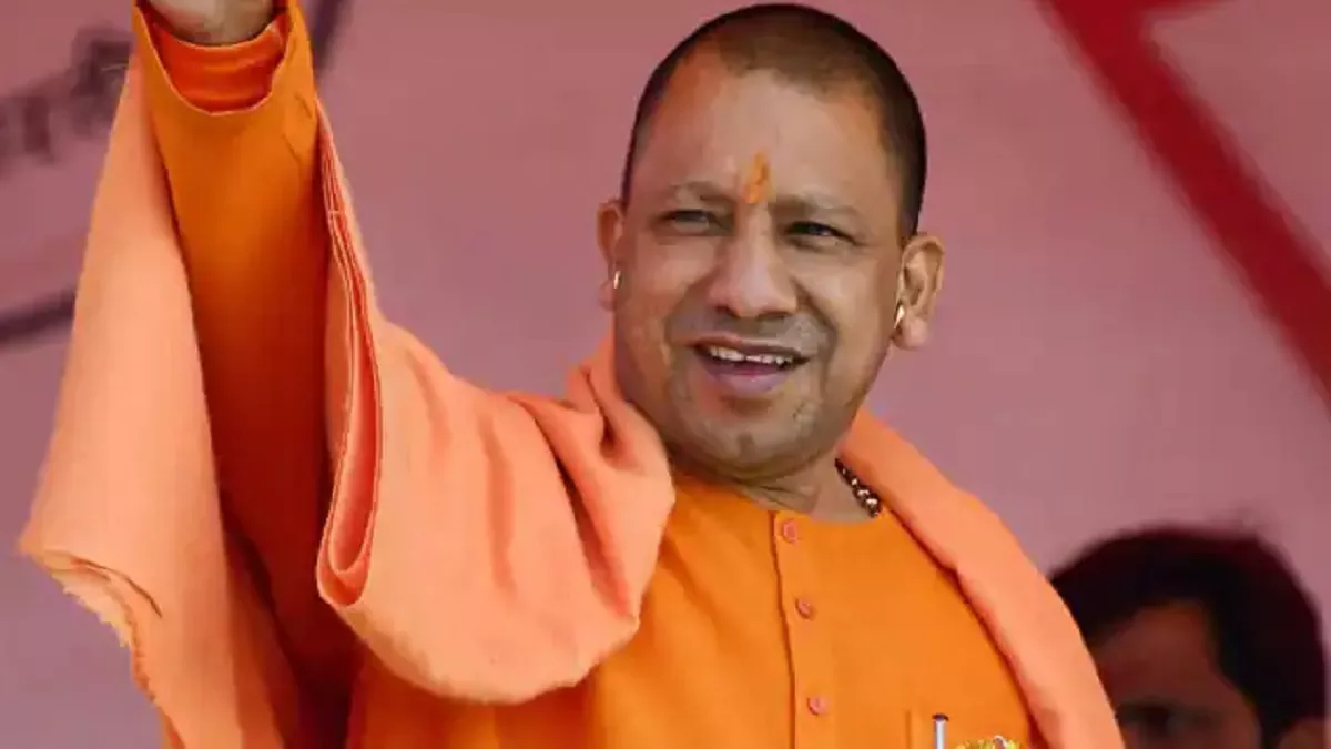 CM Yogi In Gujarat Election गुजरात में आज चार जनसभाओं को संबोध‍ित करेंगे सीएम योगी