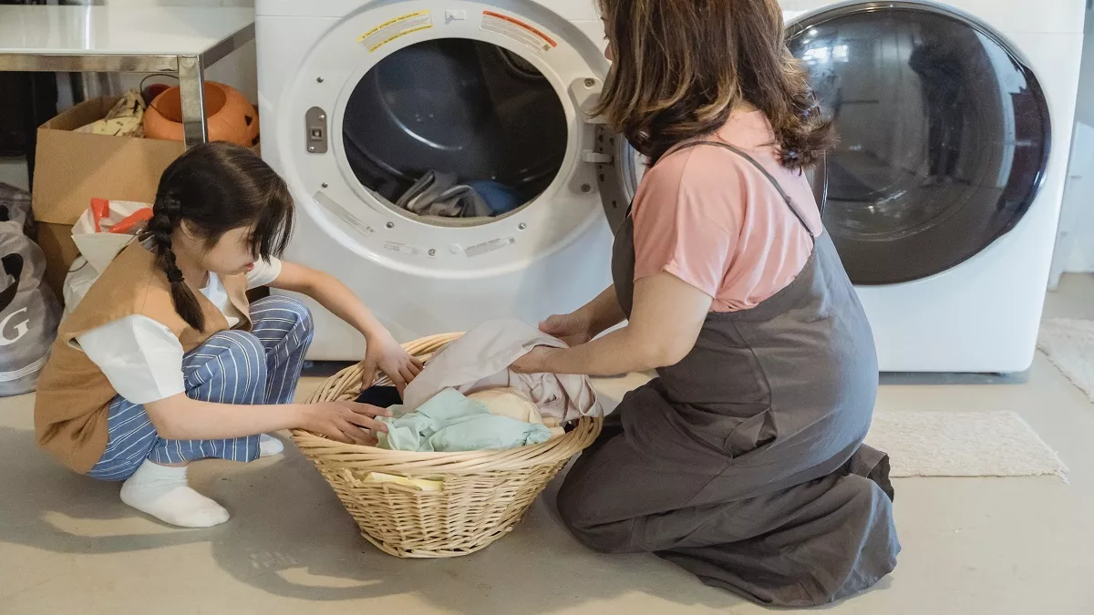 Washing Machine Price: अब हाथ से कपड़ो को रगड़ने का झंझट करें दूर, घर लाएं ये स्मार्ट वॉशिंग मशीन