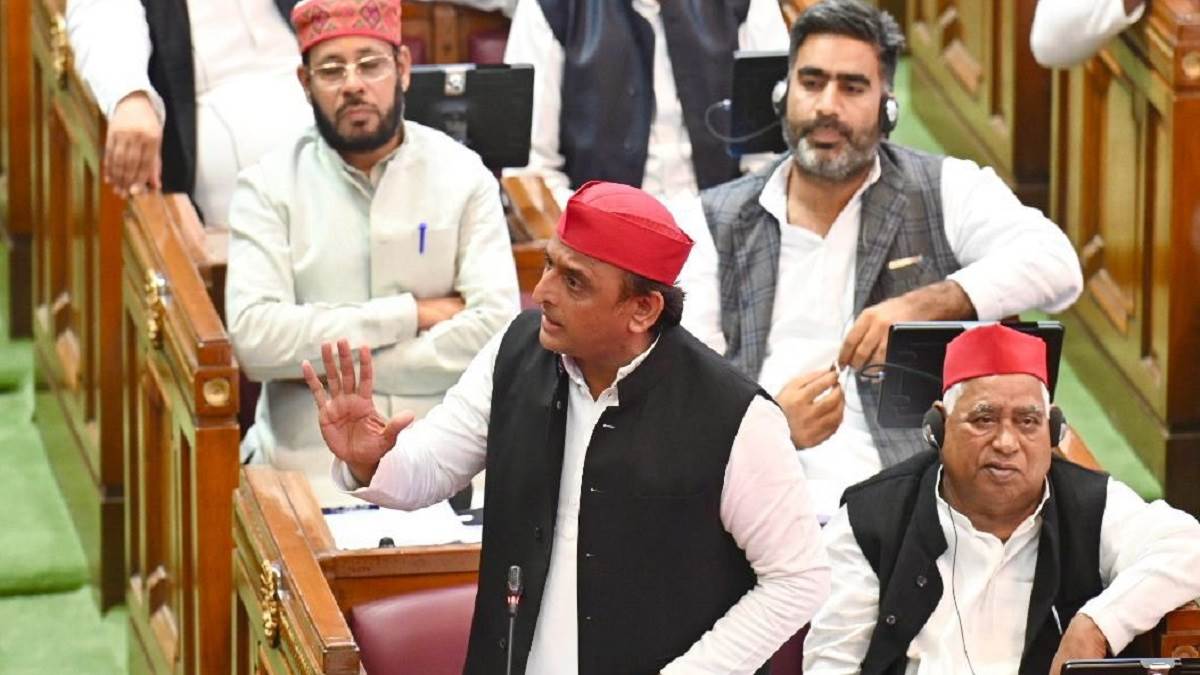 clashes between the ruling party and the opposition on the issue of caste wise census and familyism in up assembly winter session