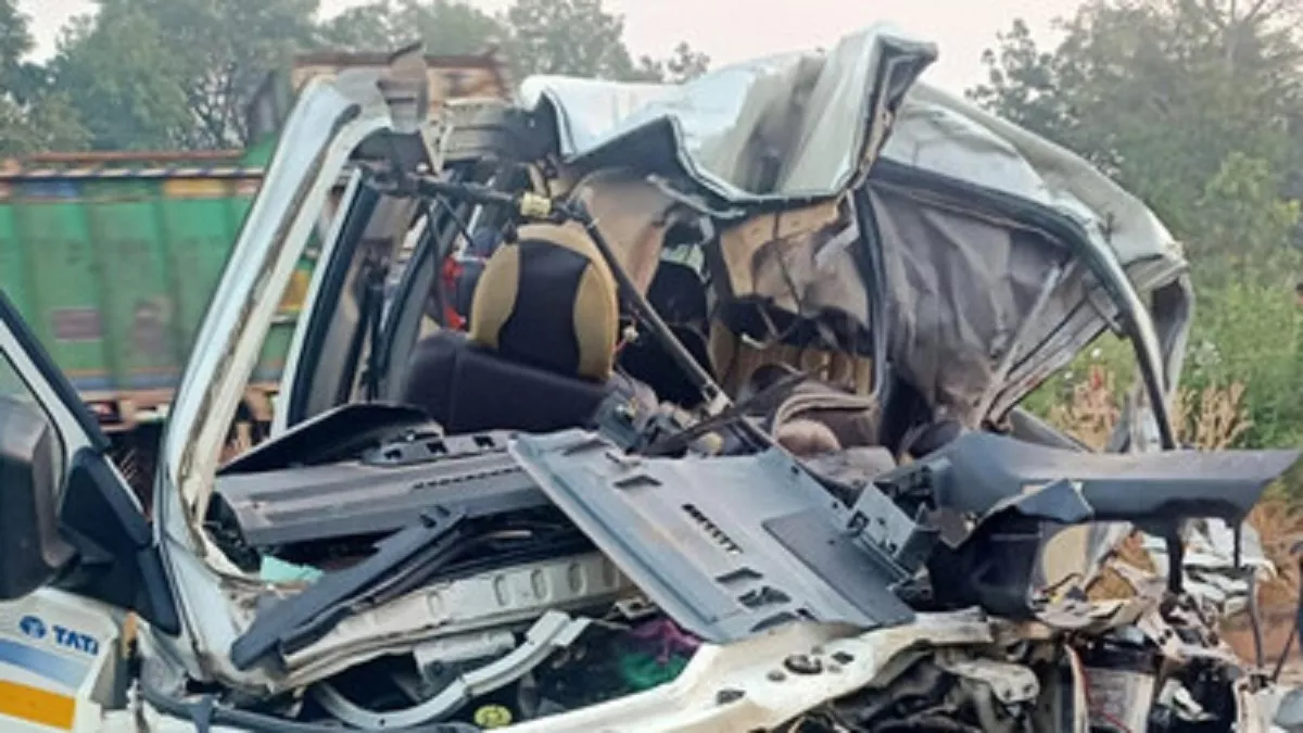 ओडिशा में आज सुबह हुआ दर्दनाक सड़क हादसा, अब तक आठ लोगों की हुई मौत; सात गंभीर रूप से घायल