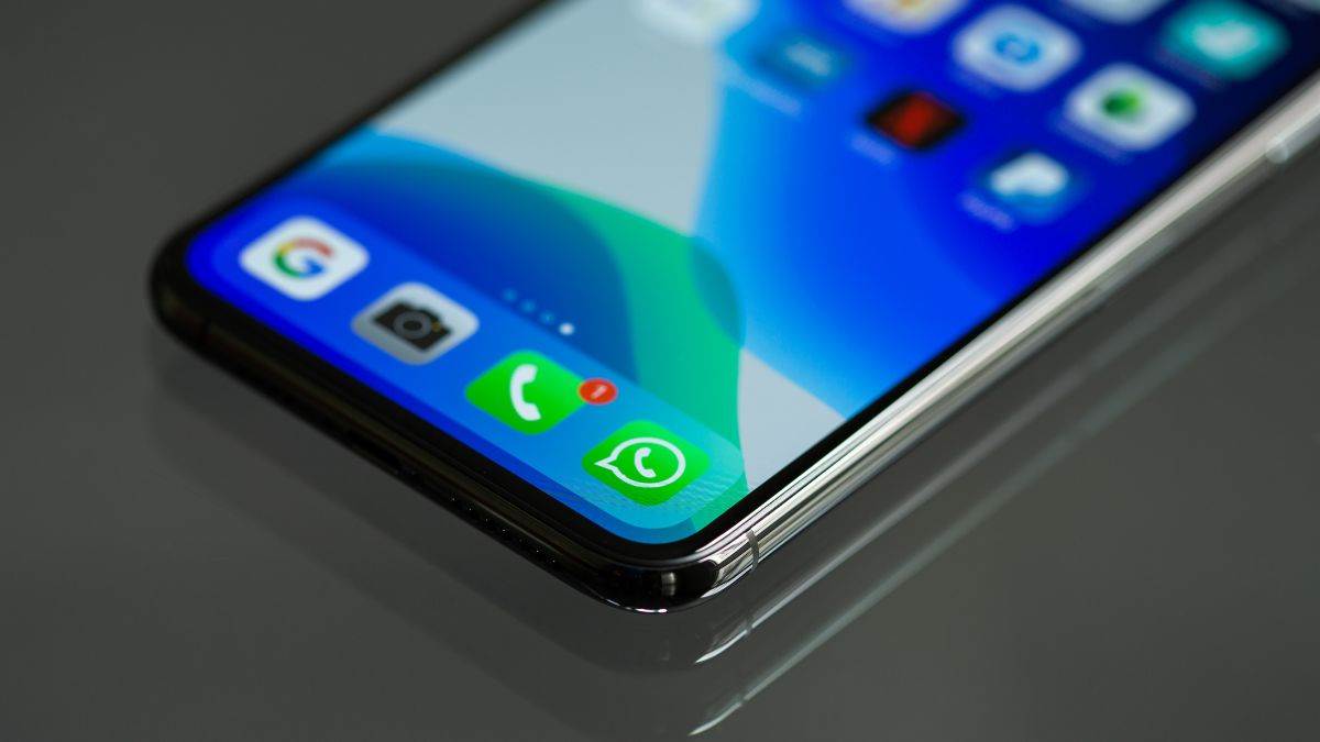 https://www.jagranimages.com/images/newimg/01122024/01_12_2024-whatsapp-new-feature_23840199.jpg