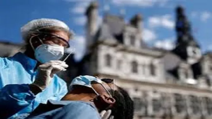 ऑस्ट्रेलिया और कनाडा में भी चीन से आने वाले यात्रियों पर कोरोना के नियम लागू।