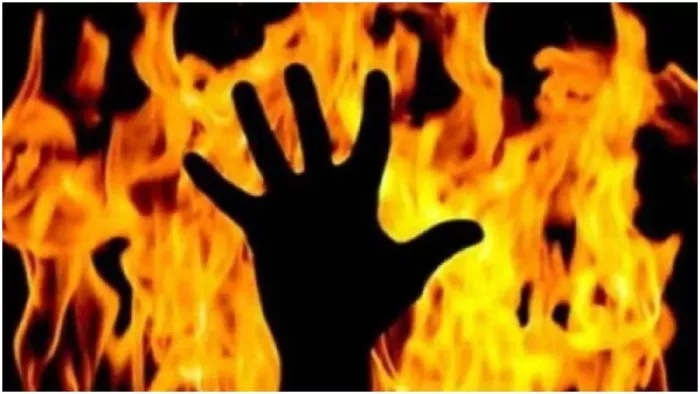बेगूसराय में बिजली के शार्ट सर्किट से छह घर जले, एक ही परिवार के चार सदस्य जिंदा जले।