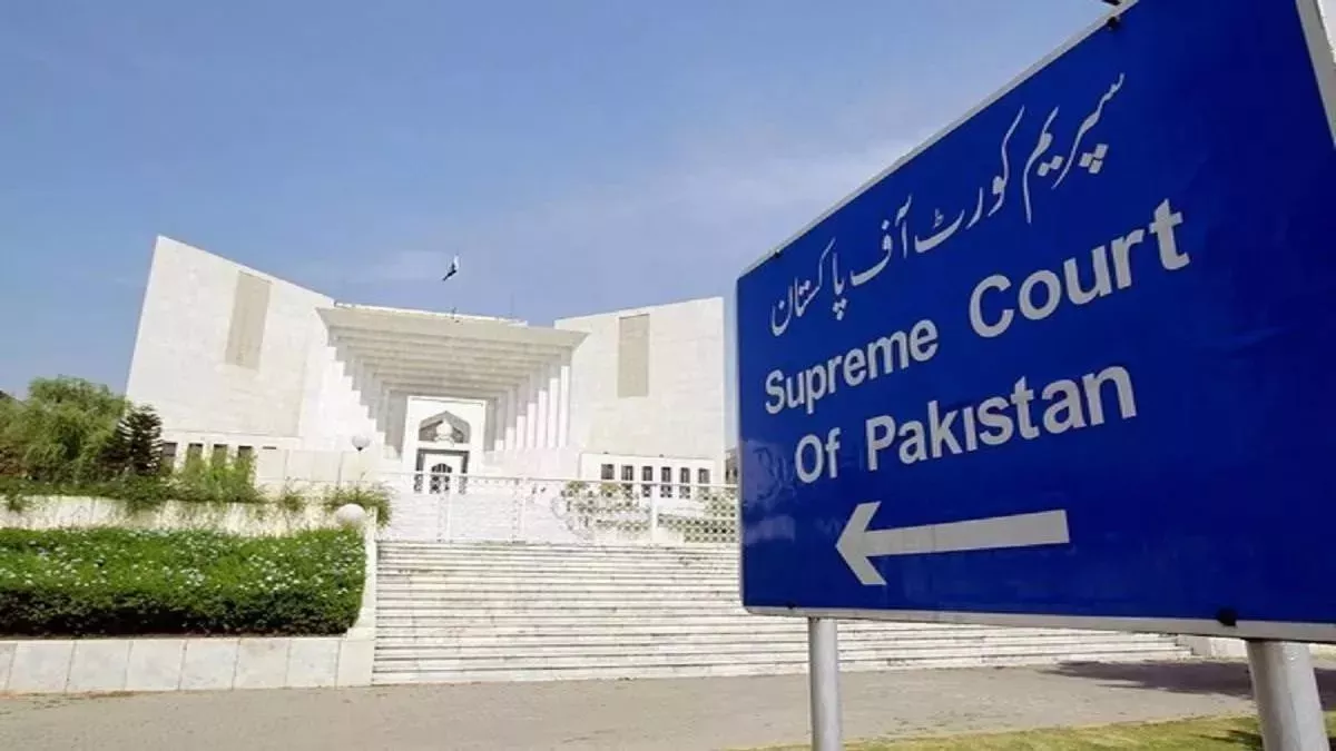 Pakistan: पाकिस्तान की सुप्रीम कोर्ट आज करेगी आजीवन अयोग्यता मामले पर सुनवाई, 7 सदस्यीय पीठ विवाद का करेगा निपटारा