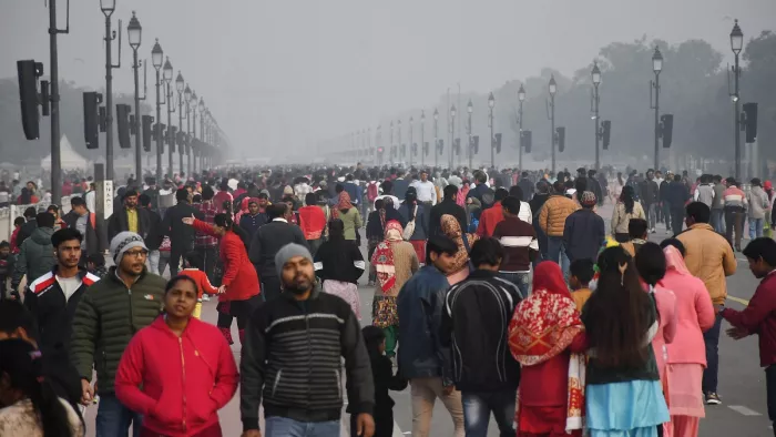 दिल्ली-एनसीआर में कड़ाके की ठंड पड़ रही है। जागरण फोटो