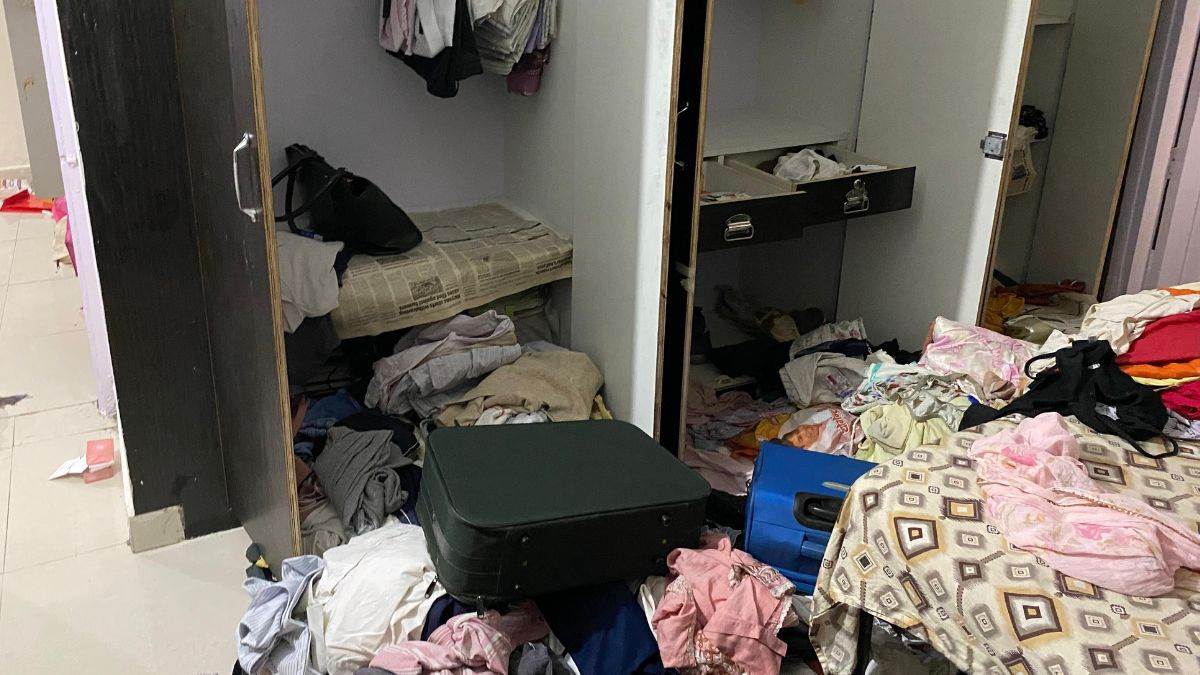 theft in panchkula thieves loot lakhs worth of jewelry and cash in broad daylight