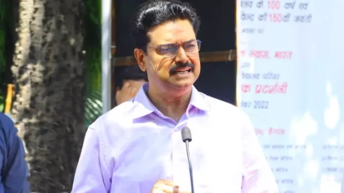 डीयू के वीसी प्रो. योगेश सिंह ने पीएम मोदी के कार्यक्रम की दी जानकारी।
