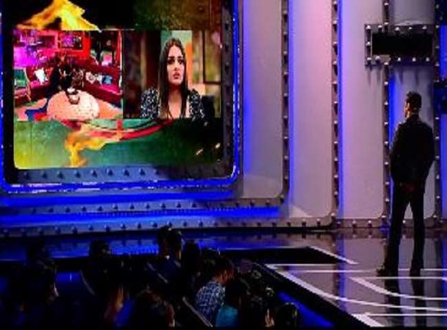 Bigg Boss 13 Update सलमान खान ने लगाई हिमांशी खुराना को फटकार, आसिम रियाज़ से भी कही ये बात