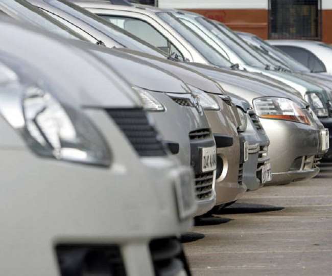 https://www.jagranimages.com/images/newimg/02022021/02_02_2021-car_sale_21328130_93610633.jpg