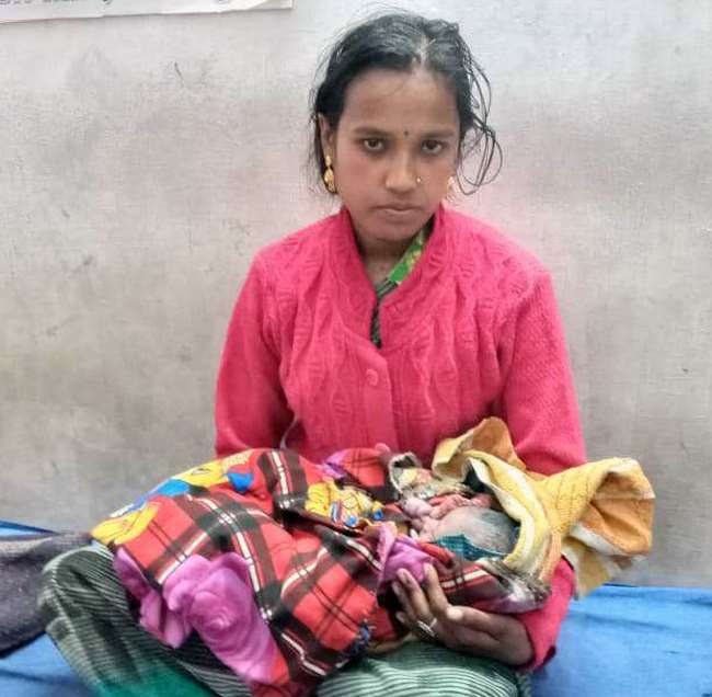 Bihar Inter Exam 2022: During the examination, the examinee suffered labor pain, gave birth to the daughter, said - I will not leave the exam