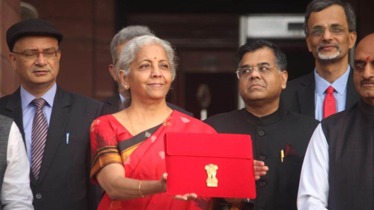 https://www.jagranimages.com/images/newimg/02022023/02_02_2023-budget_2023_employment_23317082.jpg