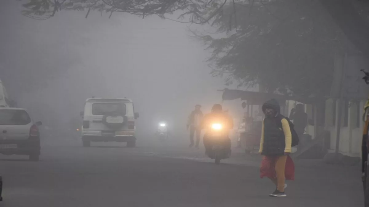 Uttarakhand Weather Forecast: मौसम की आंख मिचौली से लोग परेशान, दिन में चटख धूप, रात में सर्द हवाएं