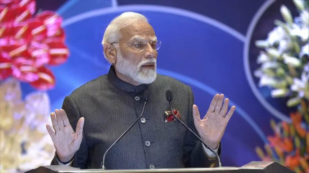 pm narendra modi says in bharat mobility global expo 2024 india moving forward to make viksit bharat by2047
