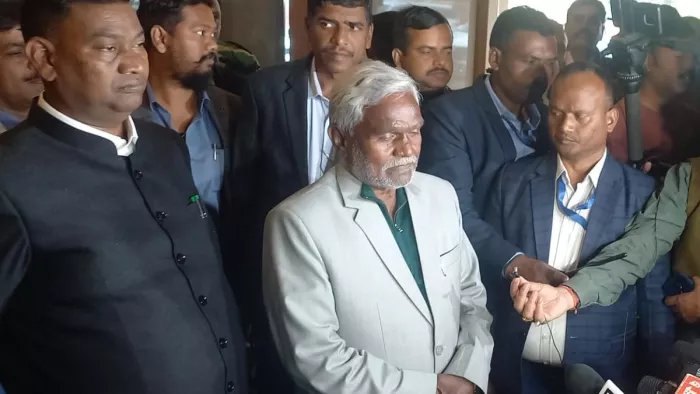 CM पद की शपथ लेते ही एक्शन मोड में Champai Soren