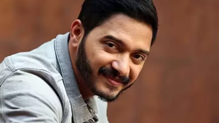 Bollywood: इन दिनों फिल्मों की कहानियां सुन रहे हैं श्रेयस