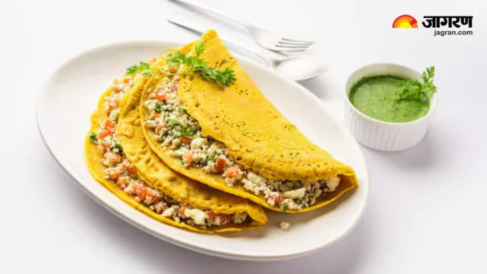 Healthy Breakfast: हेल्दी चीला बनाने के लिए काम आएंगे ये टिप्स (Image Source: Freepik)