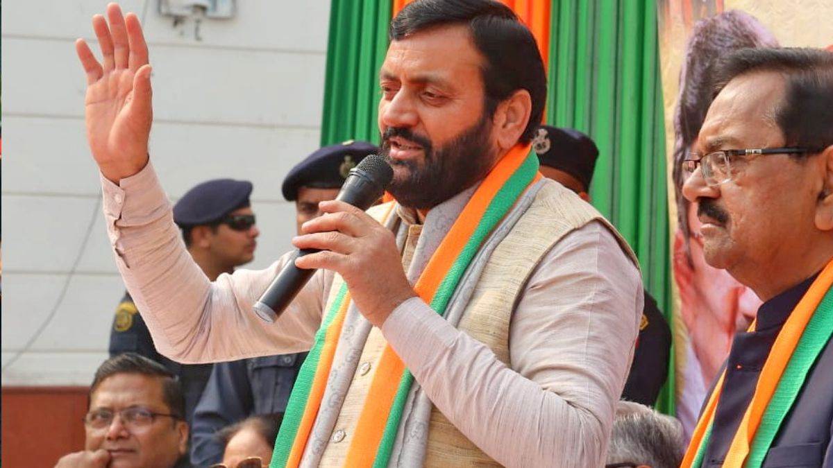 https://www.jagranimages.com/images/newimg/02022025/02_02_2025-nayab_saini_82_23877476.jpg