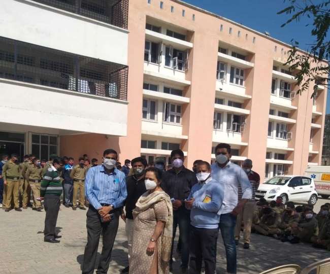 Haryana, Karnal Sainik School Coronavirus Outbreak: Corona bomb exploded in Karnal of Haryana now 78 corona infected found including 54 students of military school