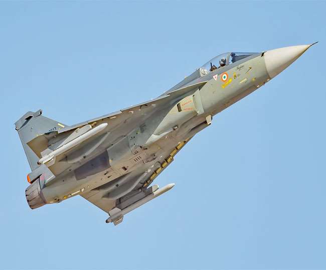 https://www.jagranimages.com/images/newimg/02032021/02_03_2021-tejas-lca_21420076.jpg