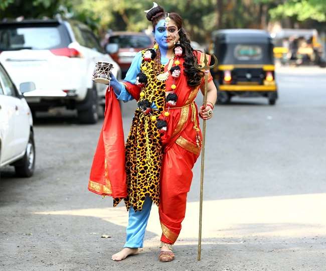 https://www.jagranimages.com/images/newimg/02032022/02_03_2022-mahashiratri_22512481.jpg