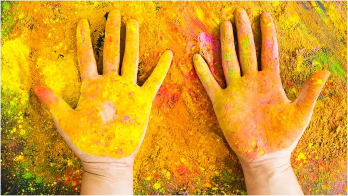 Holi 2023: होली से जुड़ी रोचक बातें जानते हैं आप?