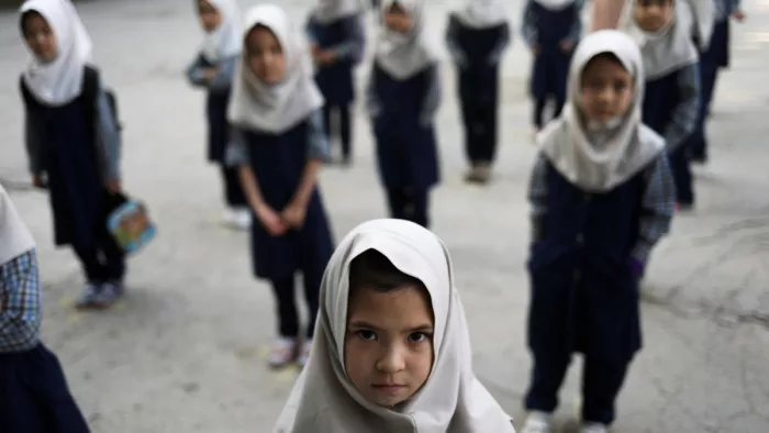 सीक्रेट अंडरग्राउंड स्कूल में पढ़ रही 600 से अधिक लड़कियां (Image: Reuters)