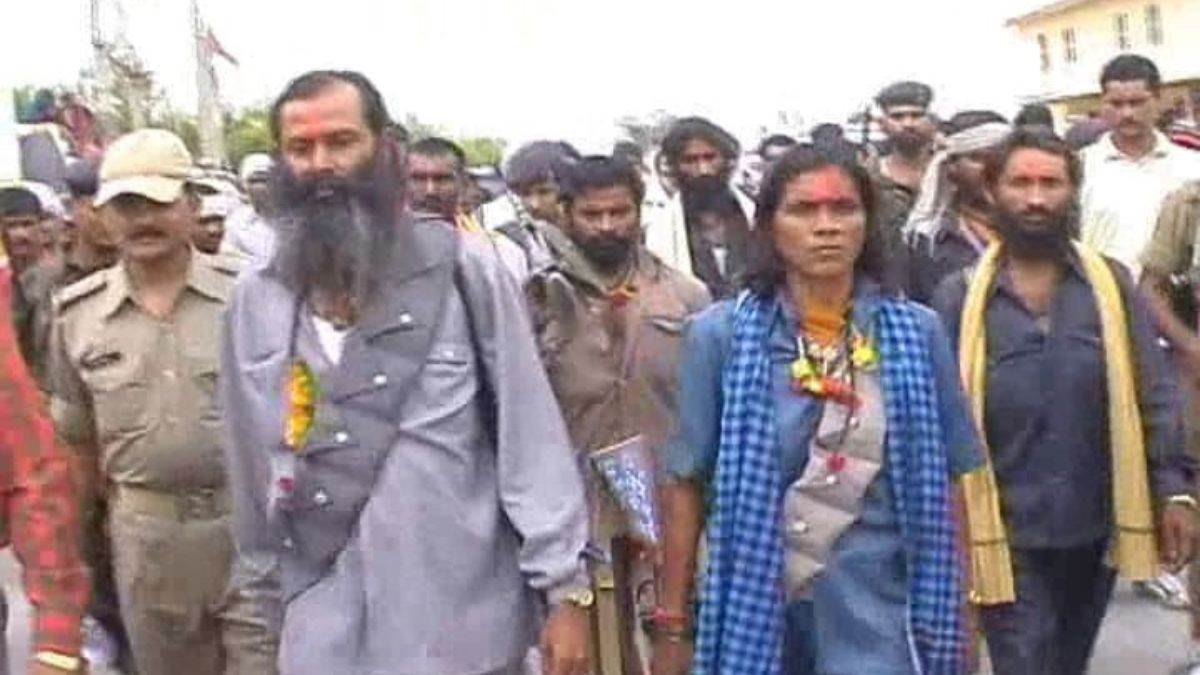 death of dacoit kusum nain 15 boatmen were lined up and shot people eyes were taken out