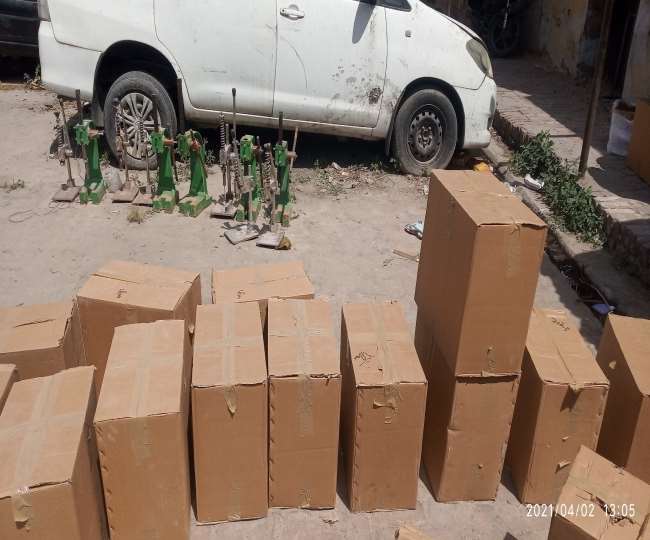 unlicensed fireworks factory was running in bulandshahar police arrested one acccuse two absconding