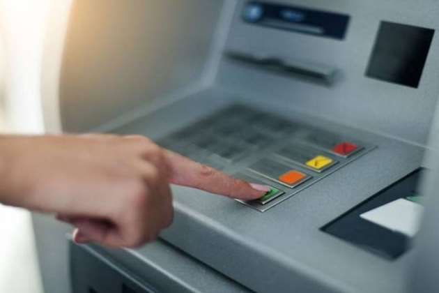 Cash Withdraw Without ATM No Cards Needed Scan QR Codes