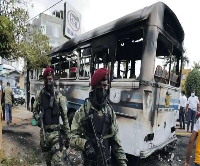 श्रीलंका में हालात बेकाबू, आपातकाल लागू किया