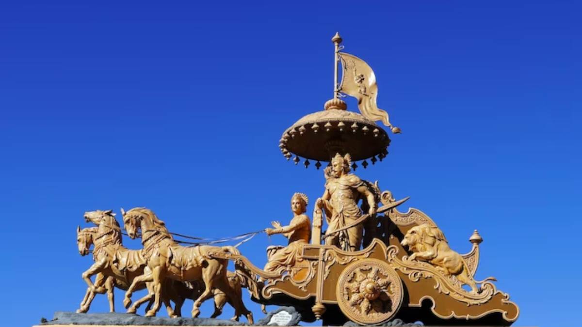 https://www.jagranimages.com/images/newimg/02042023/02_04_2023-bhagwad_gita_gyan_f_23374360.jpg