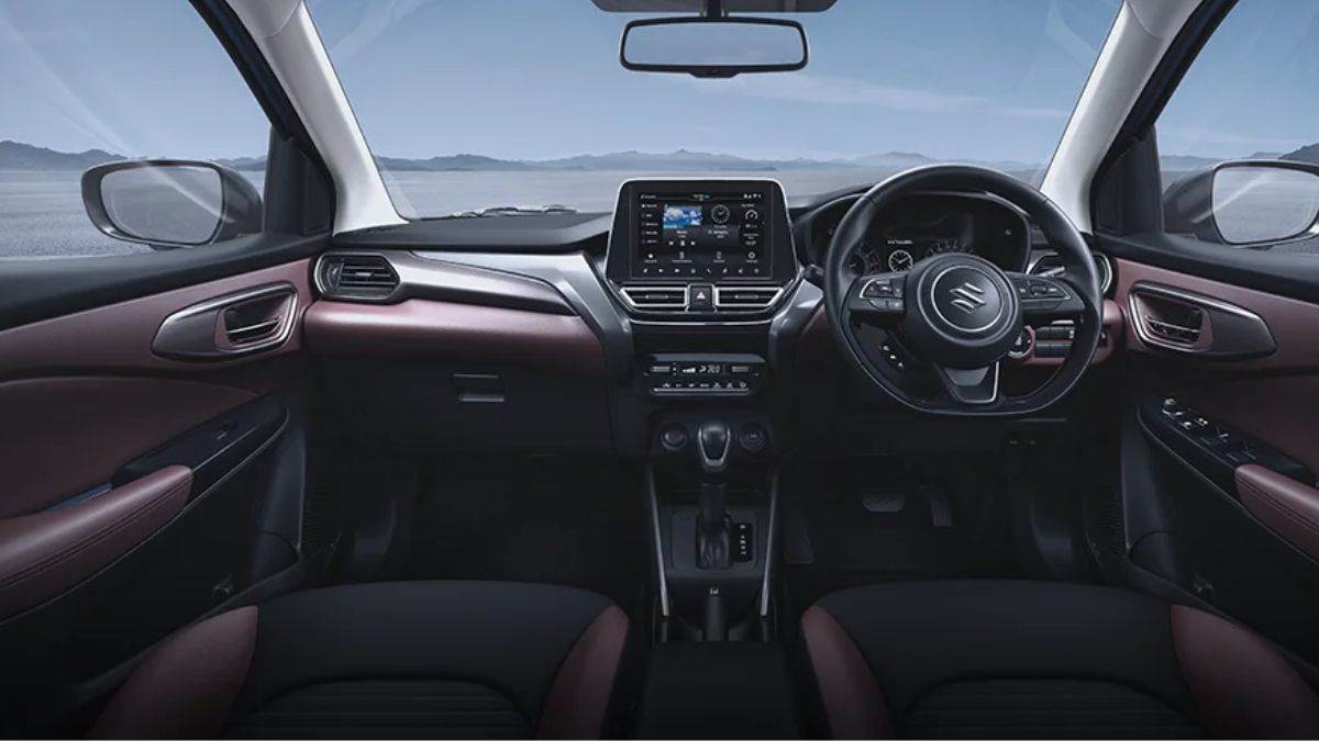 https://www.jagranimages.com/images/newimg/02042023/02_04_2023-car_interior_23374254.jpg