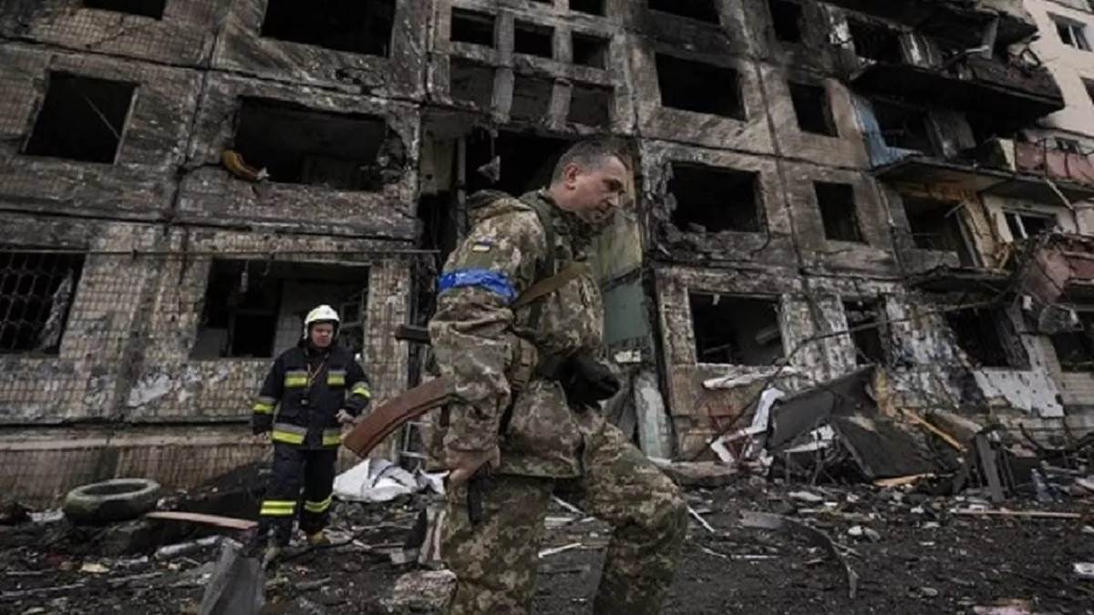 https://www.jagranimages.com/images/newimg/02042023/02_04_2023-russia-ukraine_war_23374143.jpg