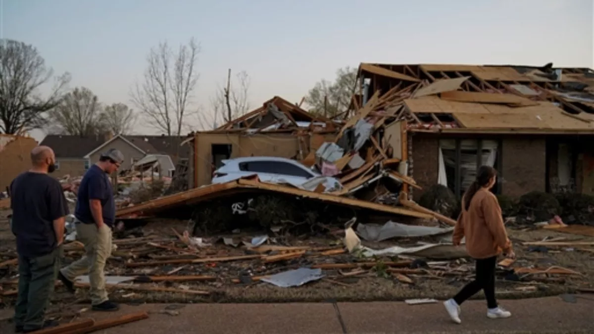 Tornado In US: अमेरिका में बवंडर ने बड़े पैमाने पर मचाई तबाही, कई राज्य बुरी तरह प्रभावित; अब तक 21 की मौत