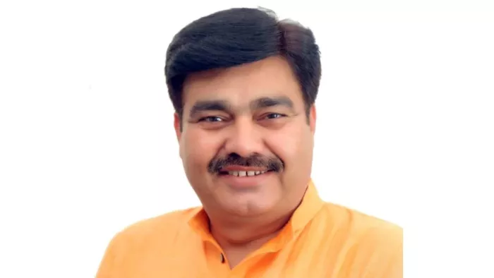 गाजियाबाद से बहुजन समाज पार्टी ने नंद किशोर पुंडीर (क्षत्रिय) को प्रत्याशी बनाया।