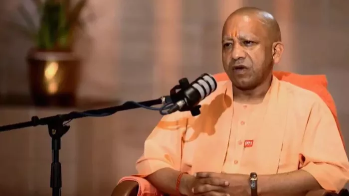 समाचार एजेंसी पीटीआई के साथ इंटरव्यू के दौरान सीएम योगी।- स्क्रीन शॉट