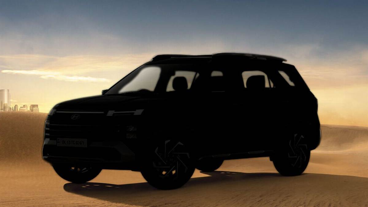https://www.jagranimages.com/images/newimg/02042025/02_04_2025-hyundai_alcazar_01522_23910333.jpg