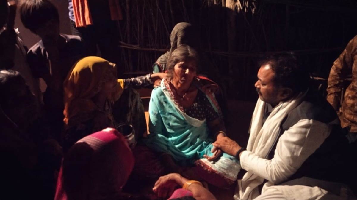 https://www.jagranimages.com/images/newimg/02042025/02_04_2025-jnm90_23910258.jpg