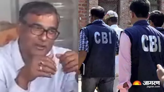 25 हजार घूस लेते धरा गया ईसीएल अभिकर्ता।