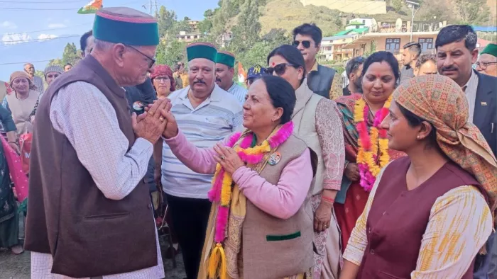 प्रतिभा सिंह ने PM मोदी पर साधा निशाना