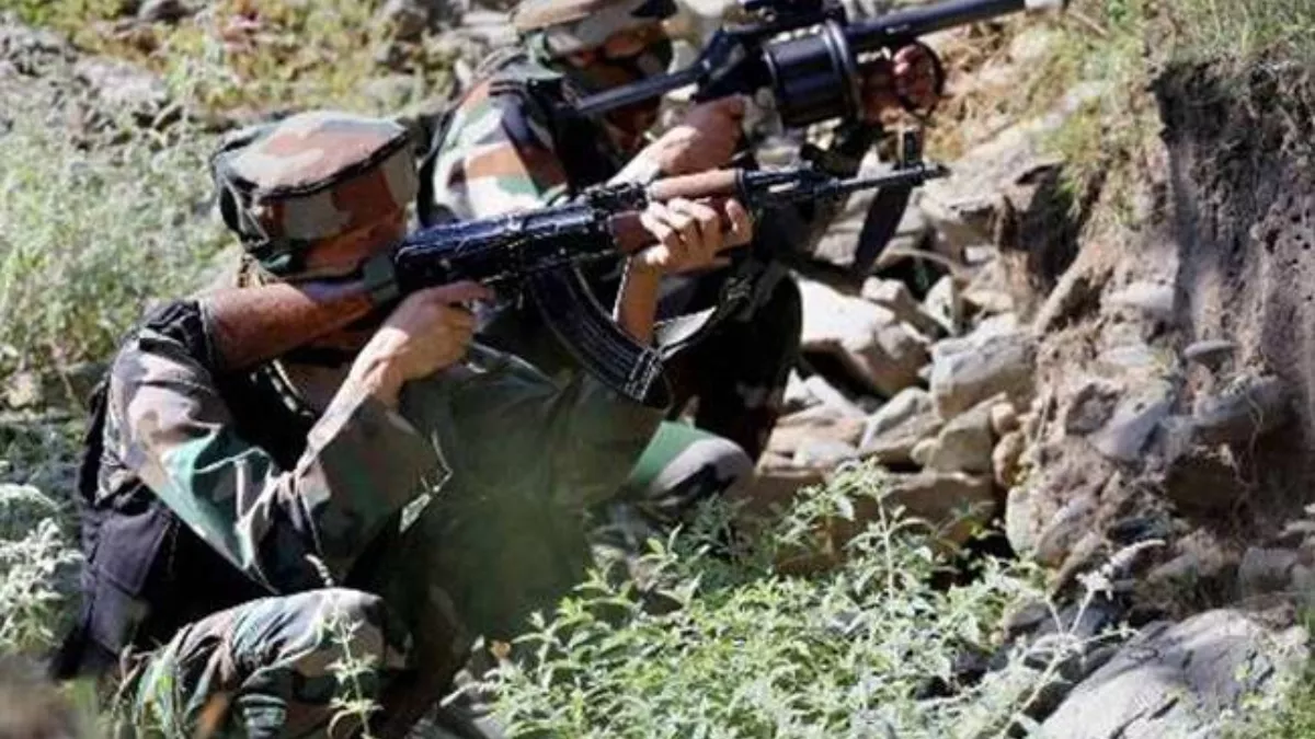 खौफ के साए में पाक! PoK में होटल और गेस्टहाउस में सेना... मदरसों को किया गया बंद; भारत के डर से इमरजेंसी जैसे हालात