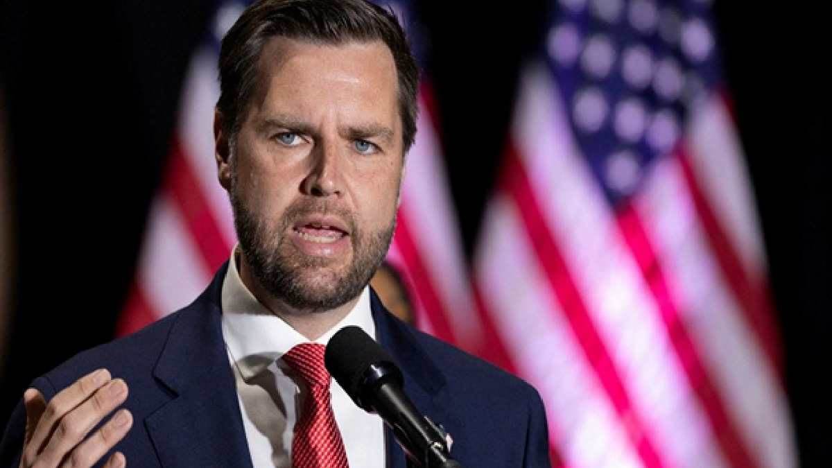 https://www.jagranimages.com/images/newimg/02052025/02_05_2025-jd_vance_23929453.jpg
