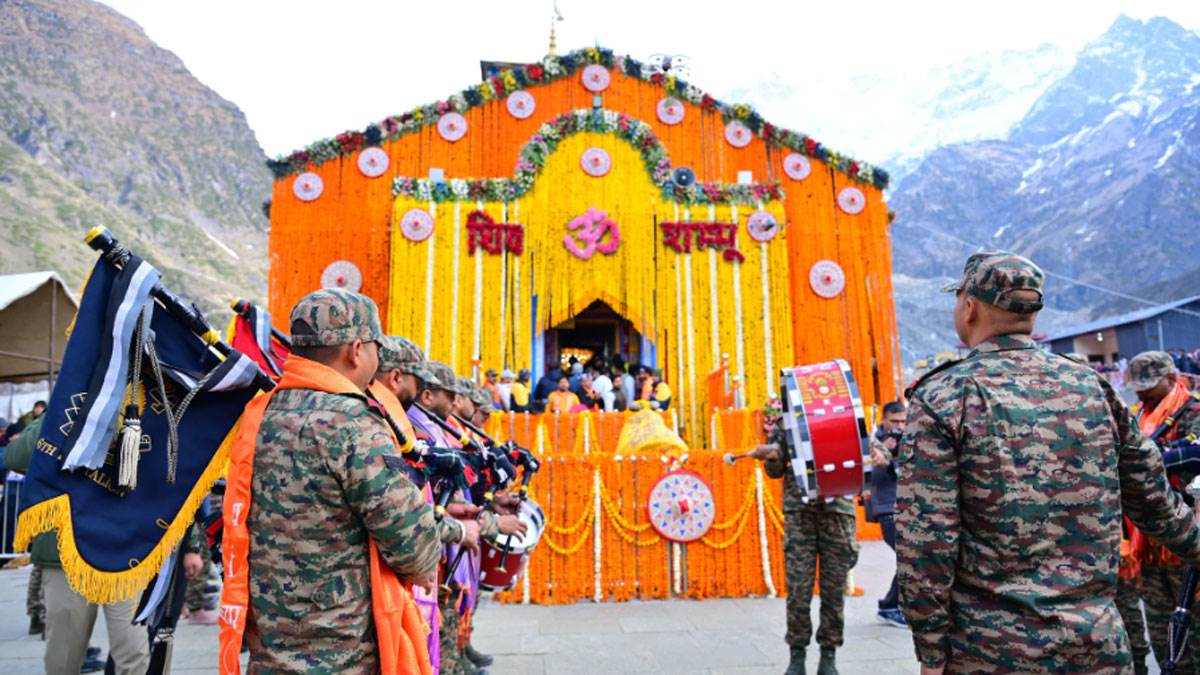https://www.jagranimages.com/images/newimg/02052025/02_05_2025-kedarnath_23929888.jpg