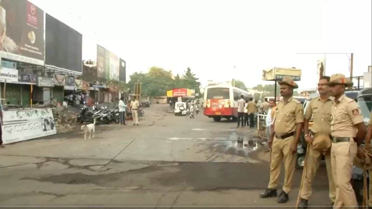 https://www.jagranimages.com/images/newimg/02052025/02_05_2025-mangalore_bandh_update_23929572_135528740.jpg