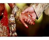 सहयोग की बेला पर सुहागिन बनीं अनाथ बेटियां।