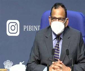 नीति आयोग के सदस्‍य डॉक्‍टर वीके पॉल