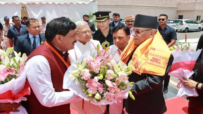 नेपाल के प्रधानमंत्री प्रचंड पहुंचे उज्जैन, करेंगे बाबा महाकाल के दर्शन