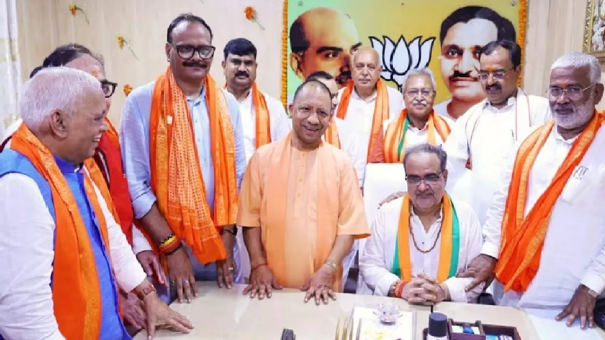 https://www.jagranimages.com/images/newimg/02062023/02_06_2023-up_politics_23429957.jpg